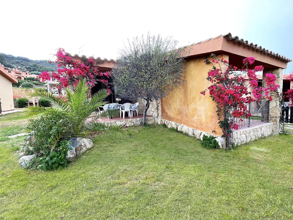 Vila Erika Castiadas Itálie